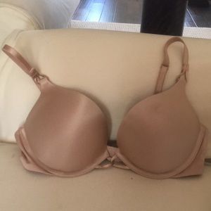 Victoria’s Secret Miraculous Plunge Bra